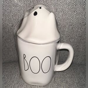New RAE DUNN Halloween LL BOO Mug With Ghost Topper By Magenta 2021 HTF RARE NWT